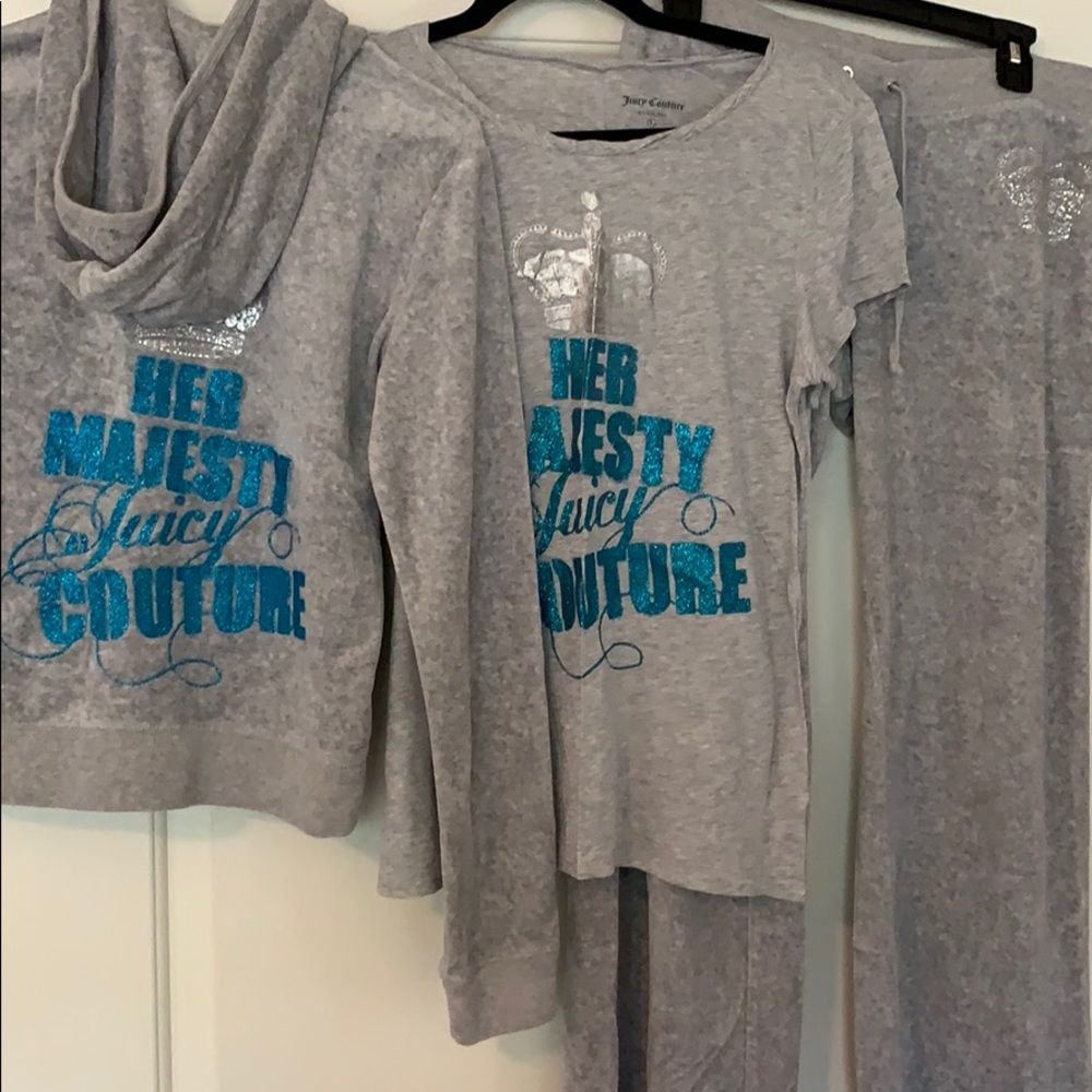 Grey Juicy Couture velour track suit M w/ T-shirt